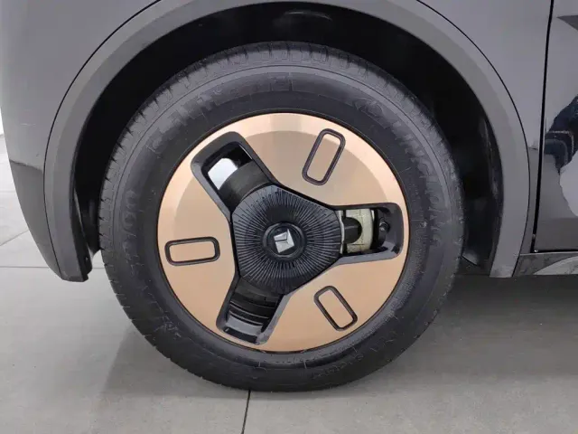 Baojun KiWi EV — Фото автомобиля 17