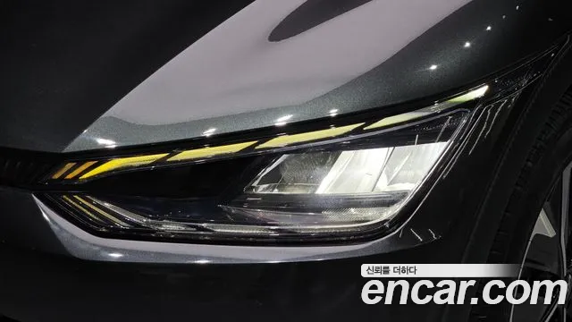 Kia EV6 — Фото автомобиля 22