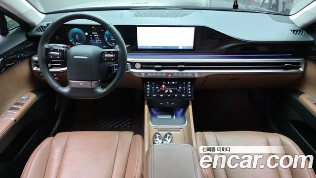 Hyundai Grandeur GN7 — Фото автомобиля 10
