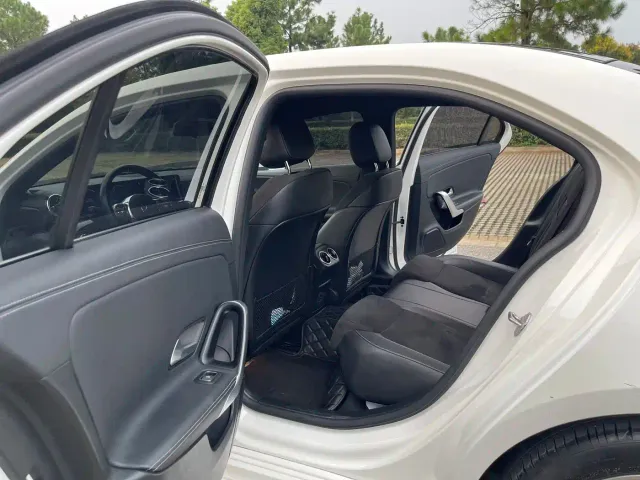 Mercedes-Benz A-Class — Фото автомобиля 6