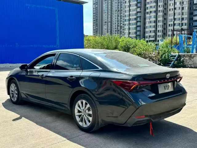 Toyota Avalon — Фото автомобиля 6