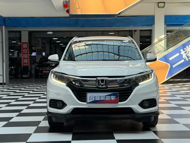 Honda Vezel — Фото автомобиля 2