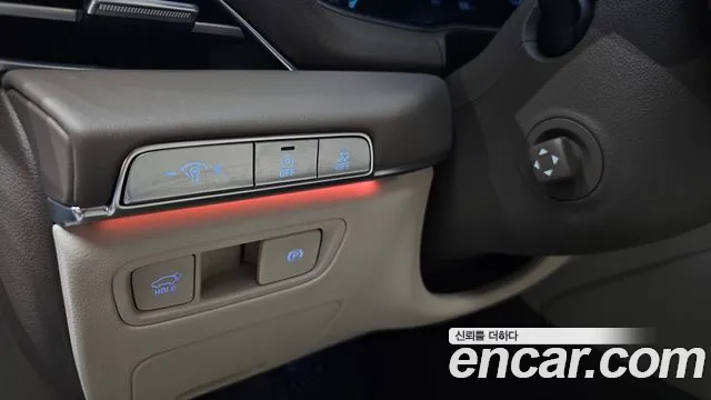 Genesis GV80 — Фото автомобиля 27