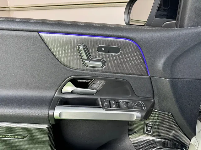 Mercedes-Benz EQB — Фото автомобиля 4