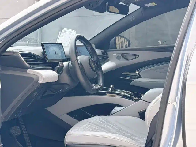 BYD Seal — Фото автомобиля 7