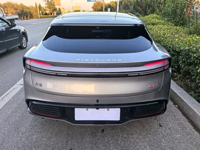 Qi Jing Opening Realm Sedan — Фото автомобиля 4