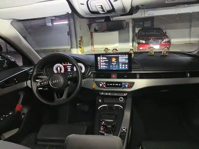Audi A4L — Фото автомобиля 12