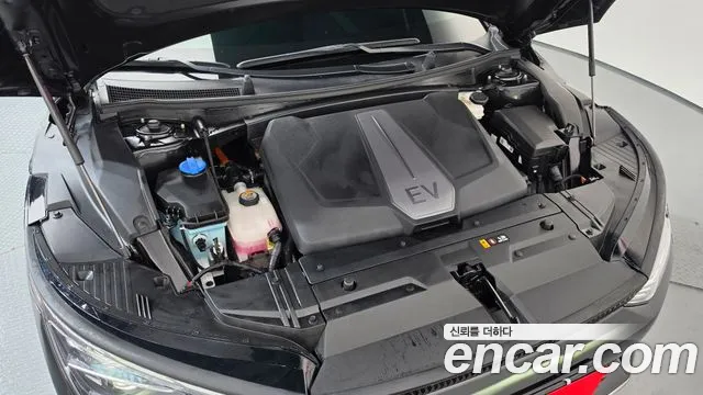 Kia EV6 — Фото автомобиля 9