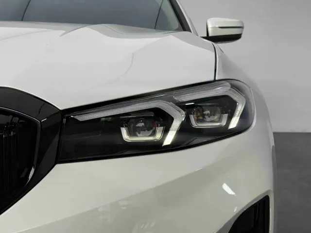 BMW i3 — Фото автомобиля 12