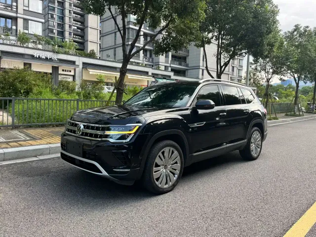Фотография автомобиля — Volkswagen Teramont