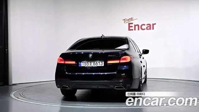 BMW 5 Series G30 — Фото автомобиля 4