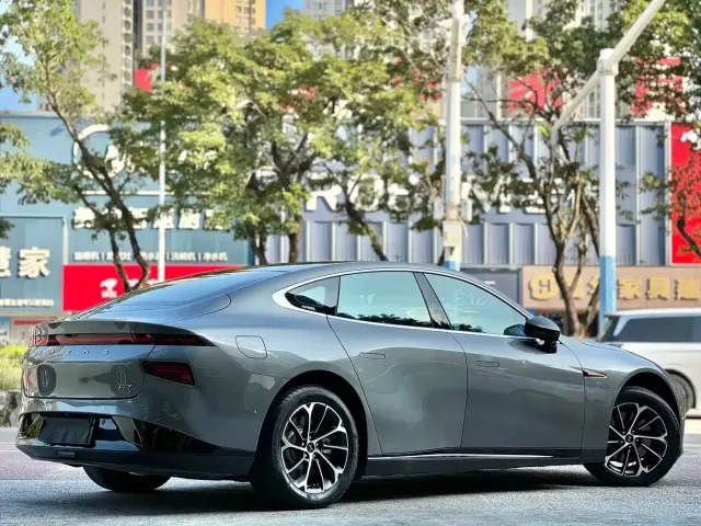 XPeng XPeng P7 2020 Model 586N — Фото автомобиля 18
