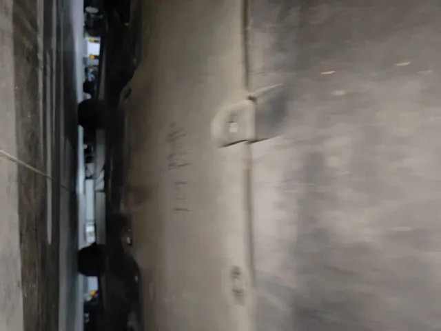 Tesla Model Y — Фото автомобиля 24