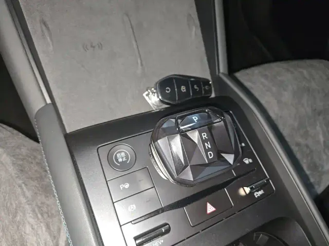 BYD Qin L — Фото автомобиля 13