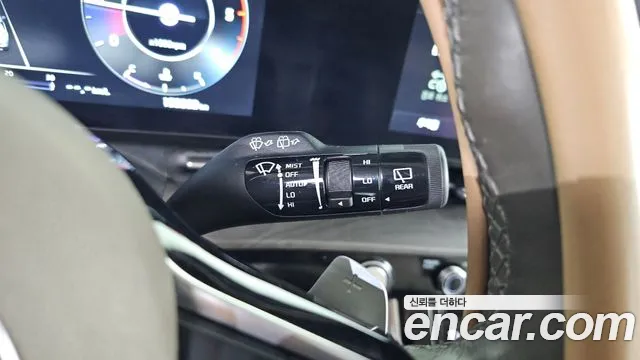 Kia Carnival — Фото автомобиля 24