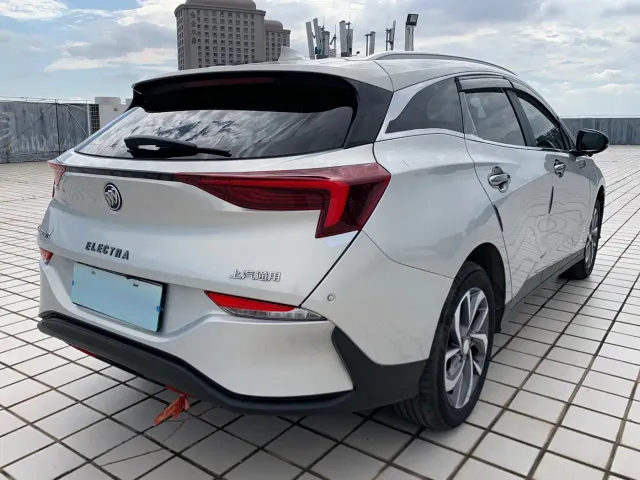 Buick Velite 6 — Фото автомобиля 6