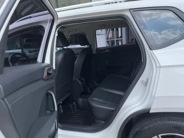 Volkswagen Tharu — Фото автомобиля 5