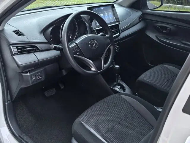 Toyota Vios — Фото автомобиля 3