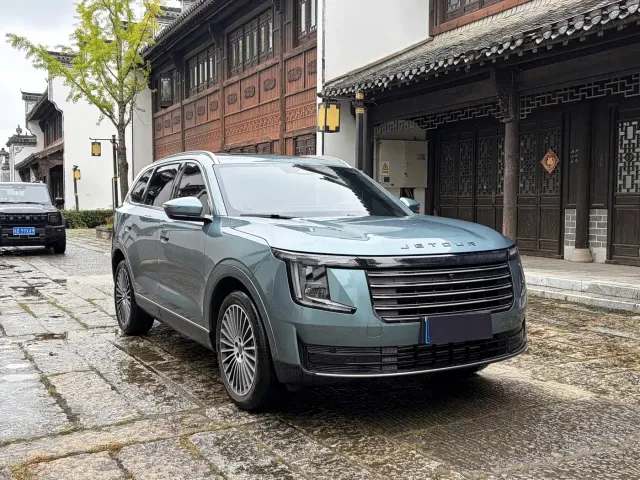 Jetour X70L — Фото автомобиля 3