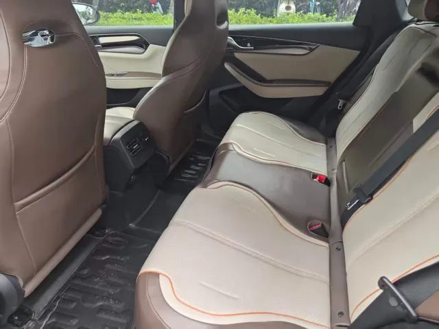 BYD Qin PLUS — Фото автомобиля 6