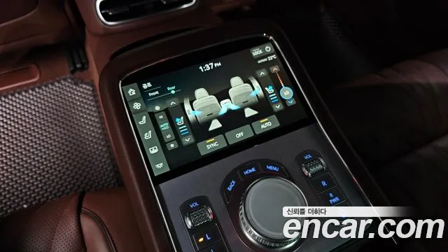 Genesis G90 — Фото автомобиля 19