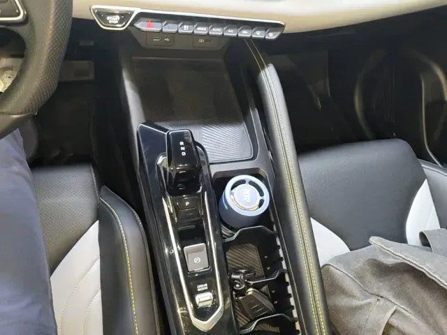 Geely Binyue — Фото автомобиля 13