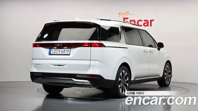 Kia Carnival 4th Gen — Фото автомобиля 2