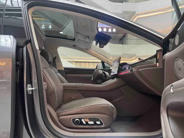 Stelato S9 — Фото автомобиля 12