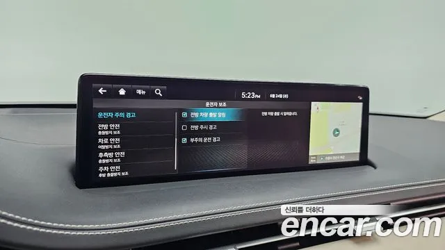 Genesis GV70 2.5T Бензин AWD — Фото автомобиля 28
