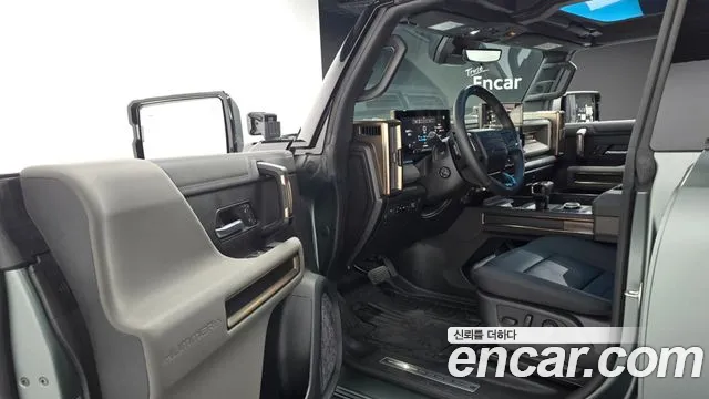 GMC Hummer EV — Фото автомобиля 10