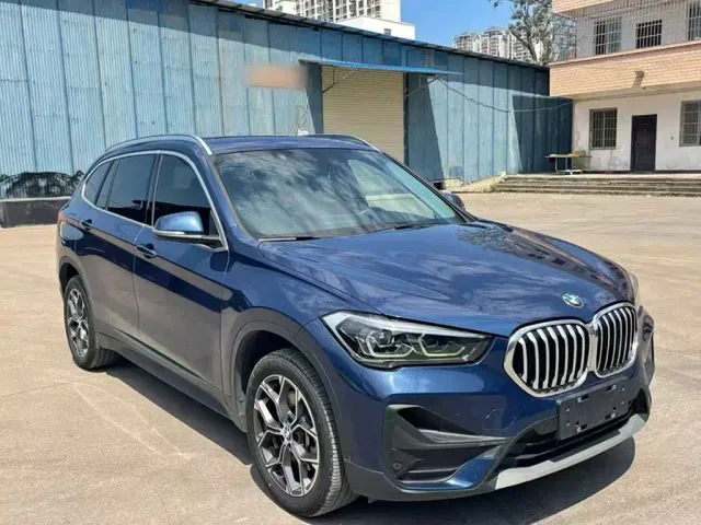 BMW X1 — Фото автомобиля 3
