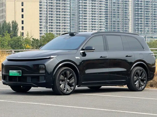 Фотография автомобиля — Li Auto L9