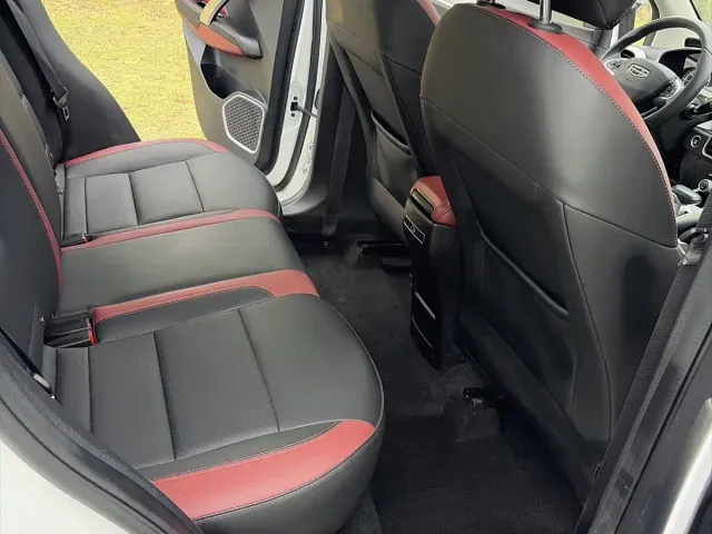 Geely Binyue — Фото автомобиля 18