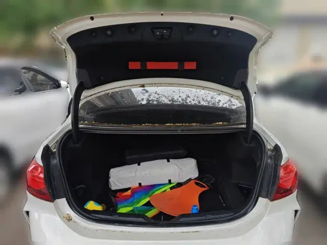 BMW 1 Series — Фото автомобиля 9