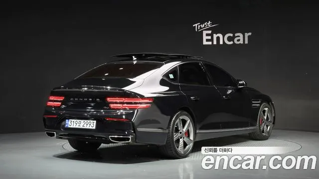 Genesis G80 Бензин 3.5 турбо AWD — Фото автомобиля 2
