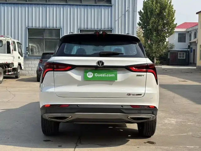 Changan CS75 Plus — Фото автомобиля 5