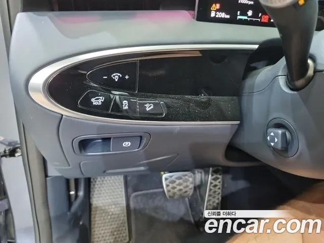 Genesis GV70 — Фото автомобиля 8