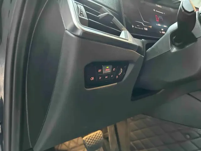 BMW BMW 3 Series 2023 320i M Sport Package — Фото автомобиля 18