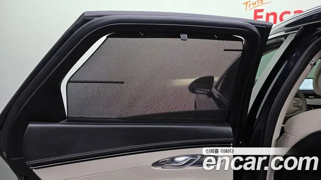 Genesis GV70 2.5T Бензин AWD — Фото автомобиля 24