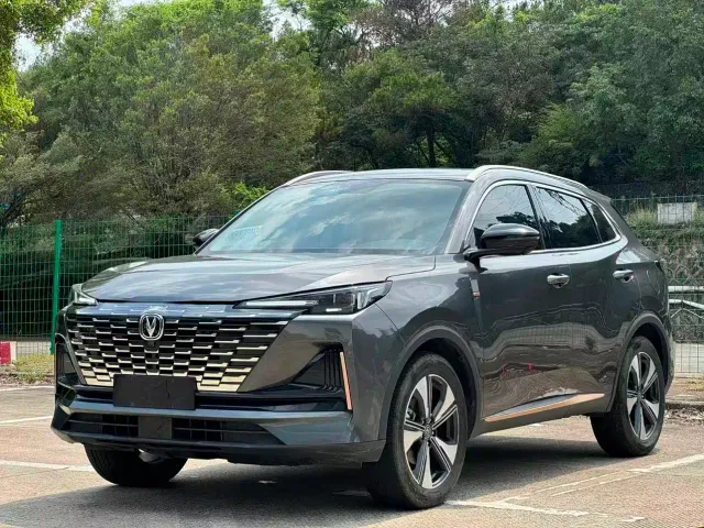 Changan CS55 Plus — Фото автомобиля 2