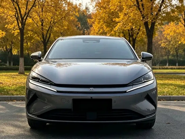 BYD Qin L — Фото автомобиля 2