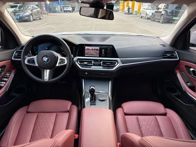 BMW 3 Series — Фото автомобиля 10