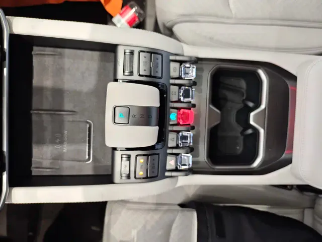 BYD FangChengBao Titanium 3 — Фото автомобиля 13