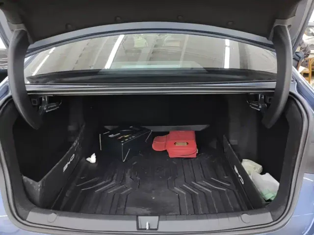 BYD Seal 05 DM-i — Фото автомобиля 18
