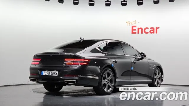 Genesis G80 RG3 — Фото автомобиля 2
