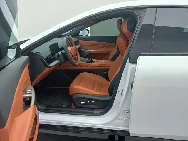 Dongfeng eπ 007 — Фото автомобиля 11