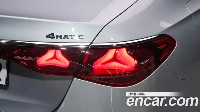 Mercedes-Benz E-Class W214 — Фото автомобиля 8