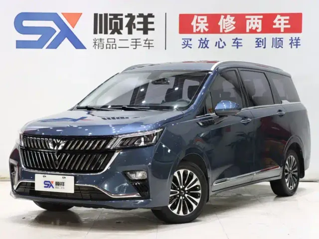 Фотография автомобиля — Wuling Jiachen