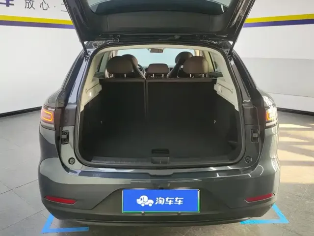 Leapmotor C11 — Фото автомобиля 4