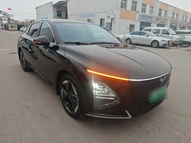 Wuling Starlight — Фото автомобиля 3